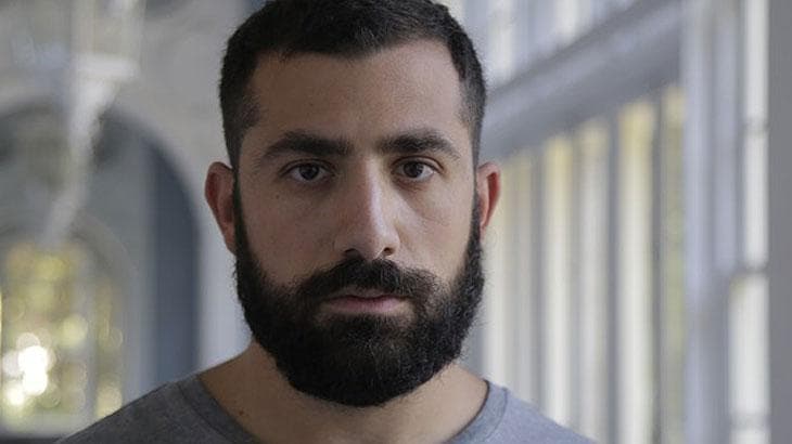 Órfãos da Terra: Fauze surta e decide explodir cabeça de Dalila