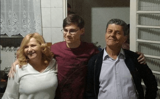 Rafael Miguel e pais tem corpos liberados para velório e motivo do assassinato é revelado Foto: Reprodução Rafael Miguel e pais tem corpos liberados para velório e motivo do assassinato é revelado Foto: Reprodução