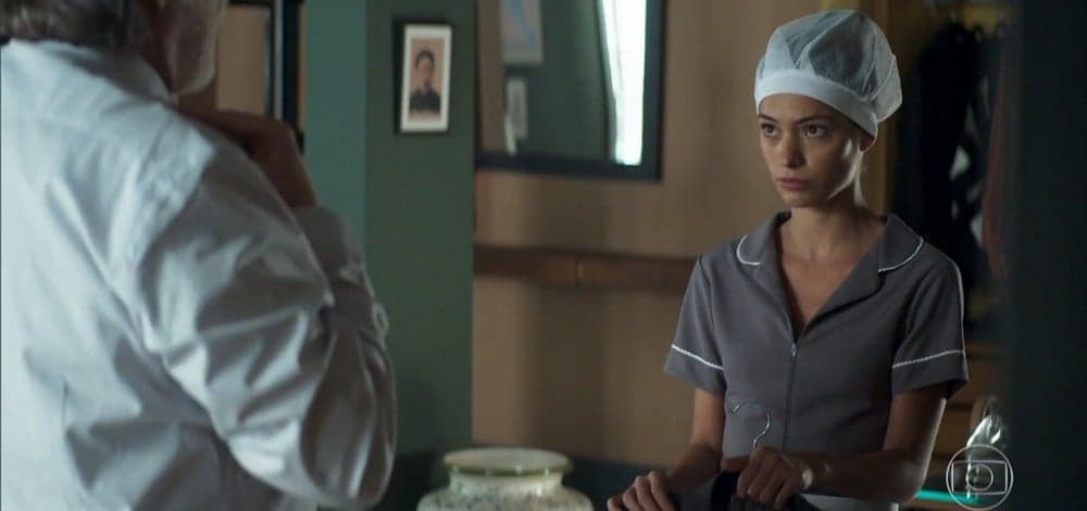 Edilene (Cynthia Senek) e Otávio (José de Abreu) na novela A Dona do Pedaço (Imagem: Reprodução/TV Globo) Edilene (Cynthia Senek) e Otávio (José de Abreu) na novela A Dona do Pedaço (Imagem: Reprodução/TV Globo)