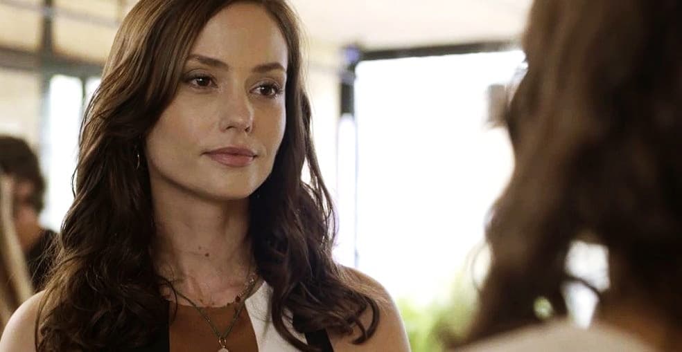 Malhação Toda Forma de Amar: Armação sórdida de Lara é descoberta e ela fica em maus lençóis