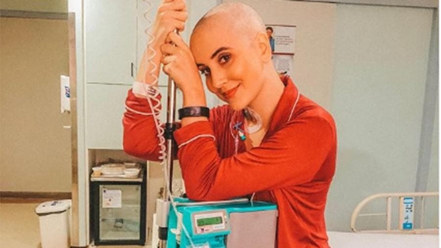 A atriz cearense Duda Riedel luta contra uma leucemia A atriz cearense Duda Riedel luta contra uma leucemia