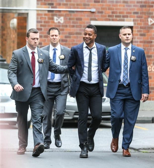 Cuba Gooding Jr. é preso pela polícia de Nova York (Foto: Backgrid) Cuba Gooding Jr. é preso pela polícia de Nova York (Foto: Backgrid)