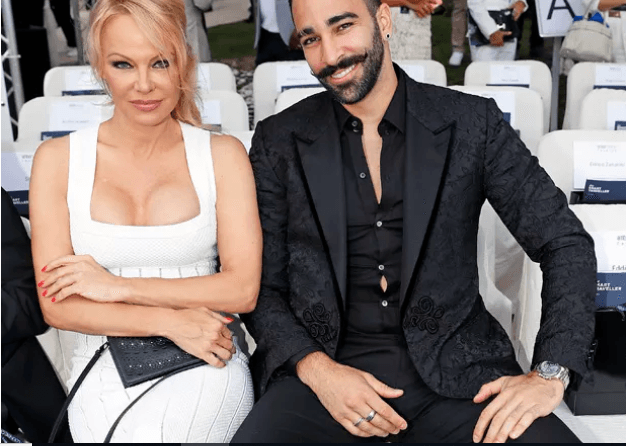 Pamela Anderson citou cada agressão e cada traição de Adil Rami (Foto: Reprodução) Pamela Anderson citou cada agressão e cada traição de Adil Rami (Foto: Reprodução)