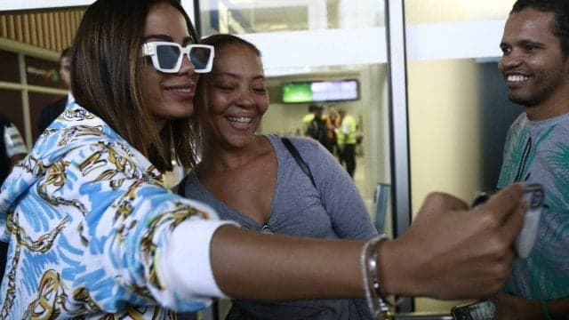 Anitta (Foto: Reprodução / Jornal Extra) Anitta (Foto: Reprodução / Jornal Extra)