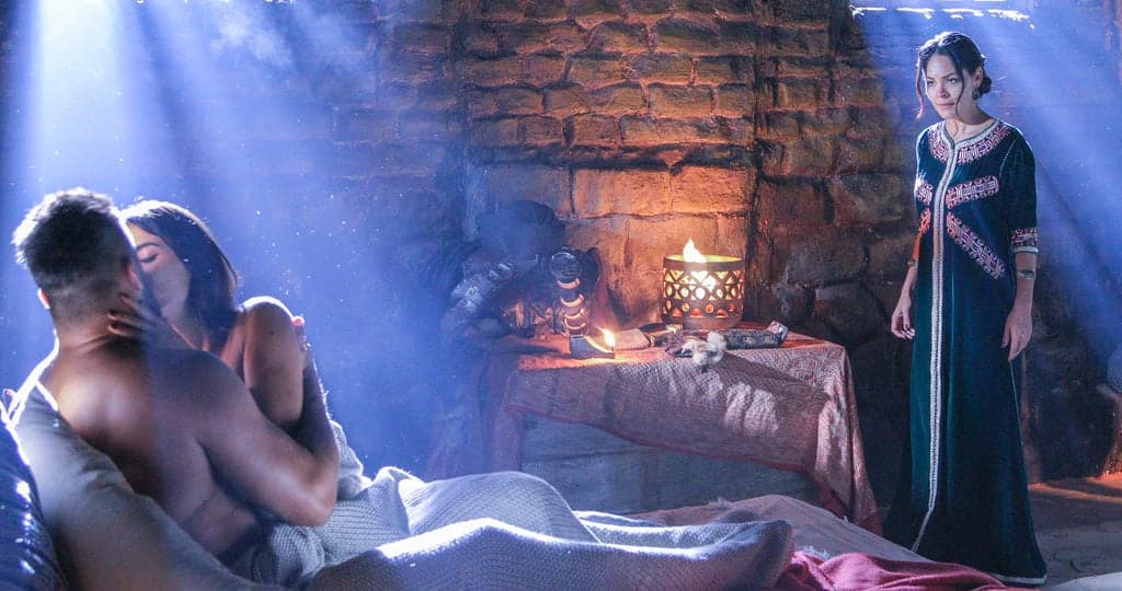 Jezabel: Getúlia flagra Hannibal e Anaid na cama e ameaça contar para a rainha; resumo desta quarta (31)