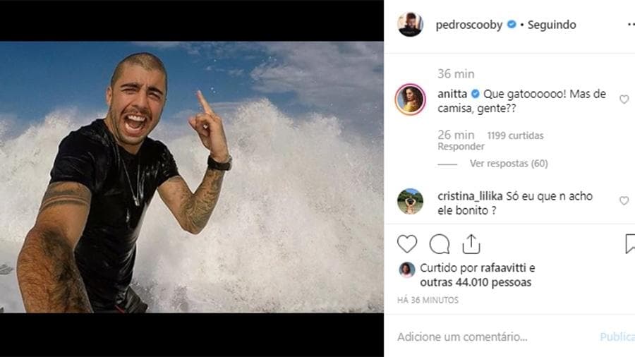 Anitta fez questão de elogiar Pedro Scooby, enquanto ele era detonado Anitta fez questão de elogiar Pedro Scooby, enquanto ele era detonado