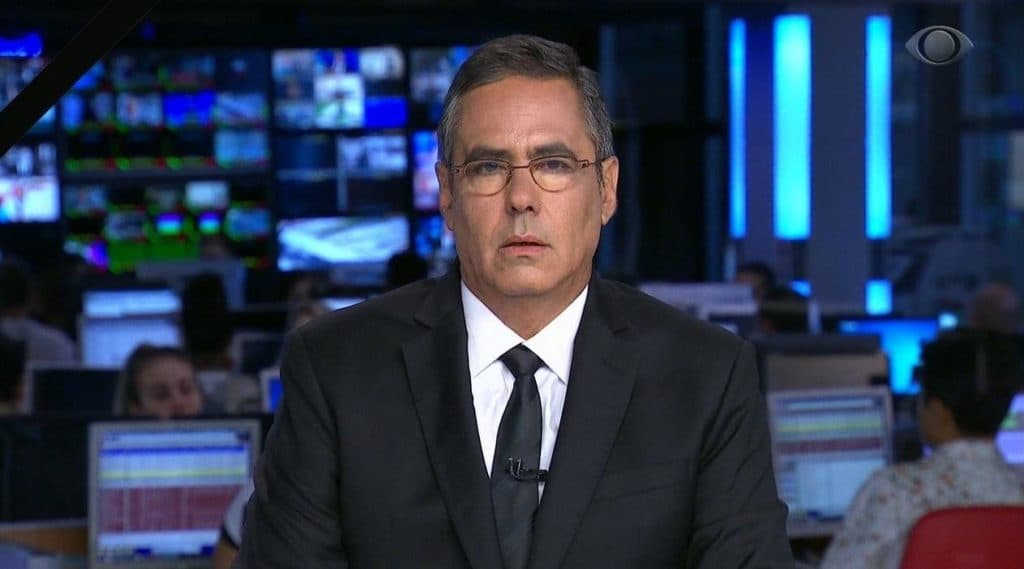 Fábio Pannunzio tem bate boca com Eduardo Bolsonaro e expõe governo atual