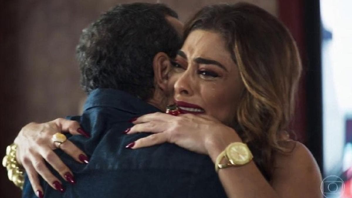 Maria da Paz vai aos prantos em A Dona do Pedaço (Foto: Reprodução/Globo) Maria da Paz vai aos prantos em A Dona do Pedaço (Foto: Reprodução/Globo)