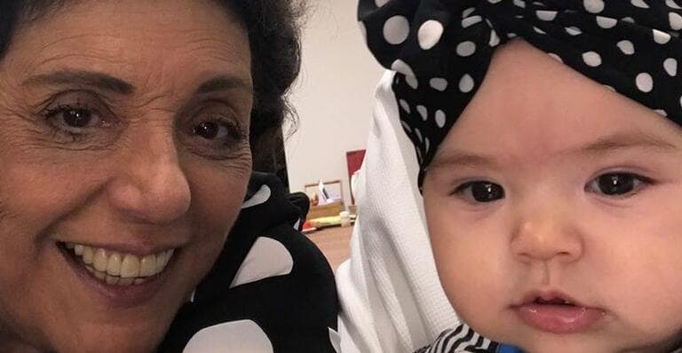 Leda Nagle é só amor pela neta, a pequena Zoe (Foto: Reprodução Leda Nagle é só amor pela neta, a pequena Zoe (Foto: Reprodução