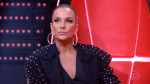 Ivete Sangalo passou vergonha no The Voice Brasil (Foto: Reprodução/Globo) Ivete Sangalo passou vergonha no The Voice Brasil (Foto: Reprodução/Globo)