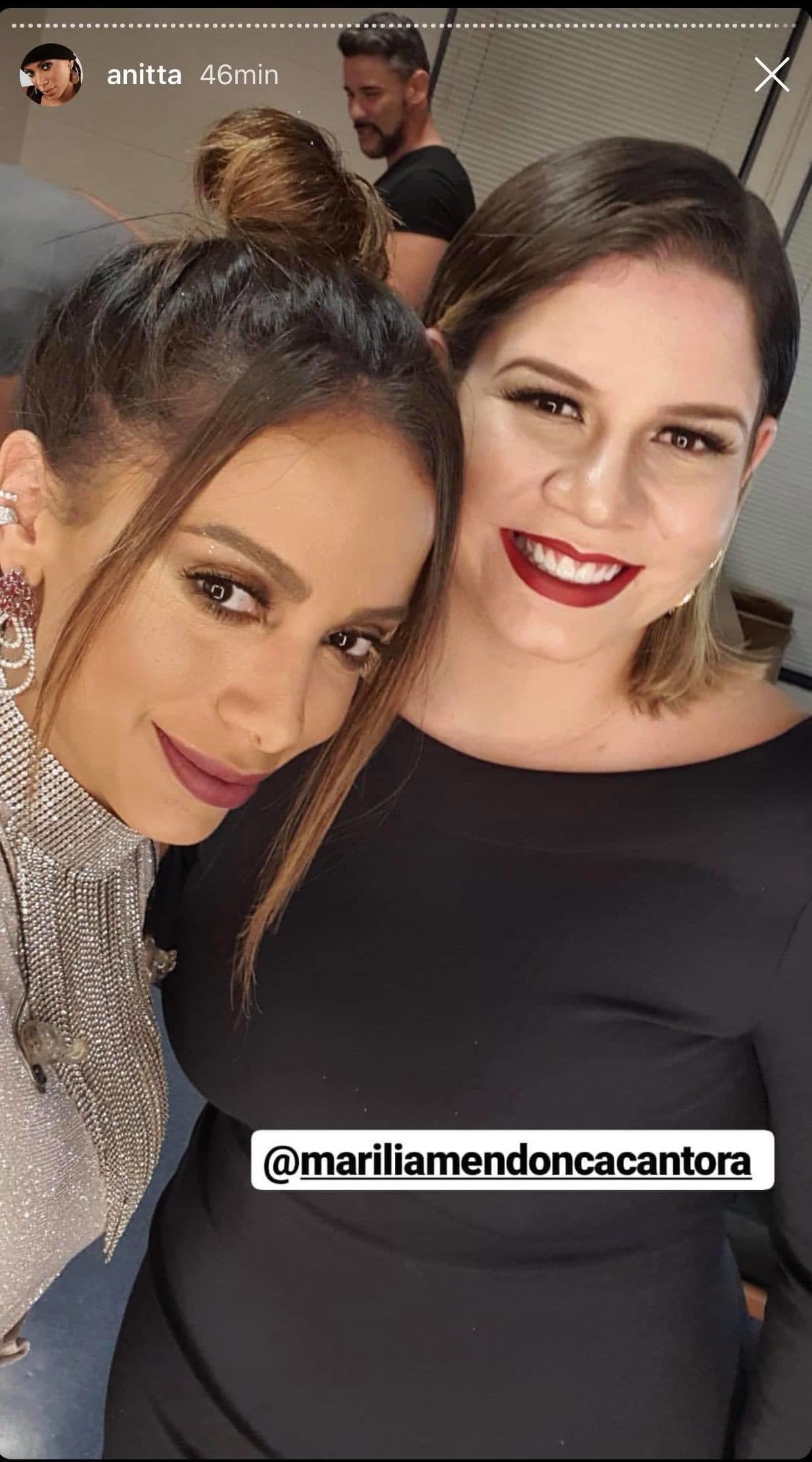 Anitta postou uma foto com Marília Mendonça (Foto: Reprodução/ Instagram) Anitta postou uma foto com Marília Mendonça (Foto: Reprodução/ Instagram)