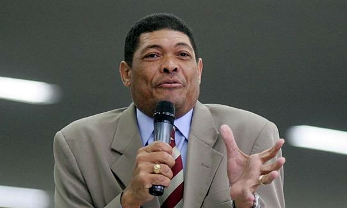 O famoso Pastor Valdemiro Santiago, da Igreja Mundial do Poder de Deus (Foto: Reprodução) O famoso Pastor Valdemiro Santiago, da Igreja Mundial do Poder de Deus (Foto: Reprodução)