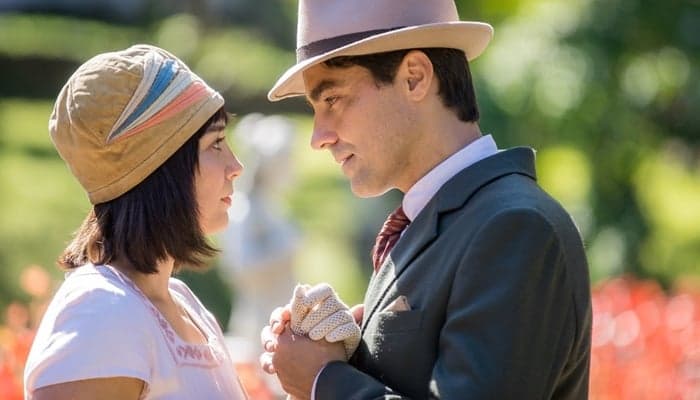 Clotilde (Simone Spoladore) e Almeida (Ricardo Pereira) no remake de Éramos Seis (Foto: Globo/Raquel Cunha) Clotilde (Simone Spoladore) e Almeida (Ricardo Pereira) no remake de Éramos Seis (Foto: Globo/Raquel Cunha)