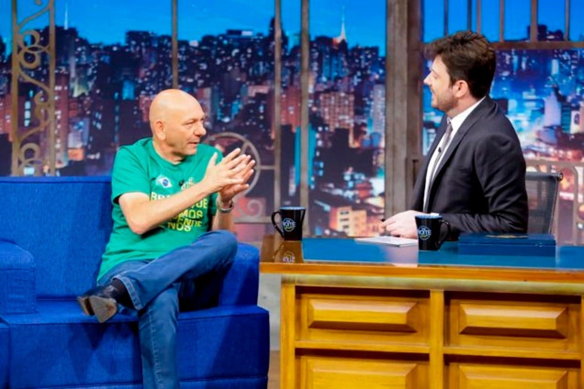 Danilo Gentili já entrevistou o empresário Luciano Hang no programa The Noite (Foto: Reprodução) Danilo Gentili já entrevistou o empresário Luciano Hang no programa The Noite (Foto: Reprodução)