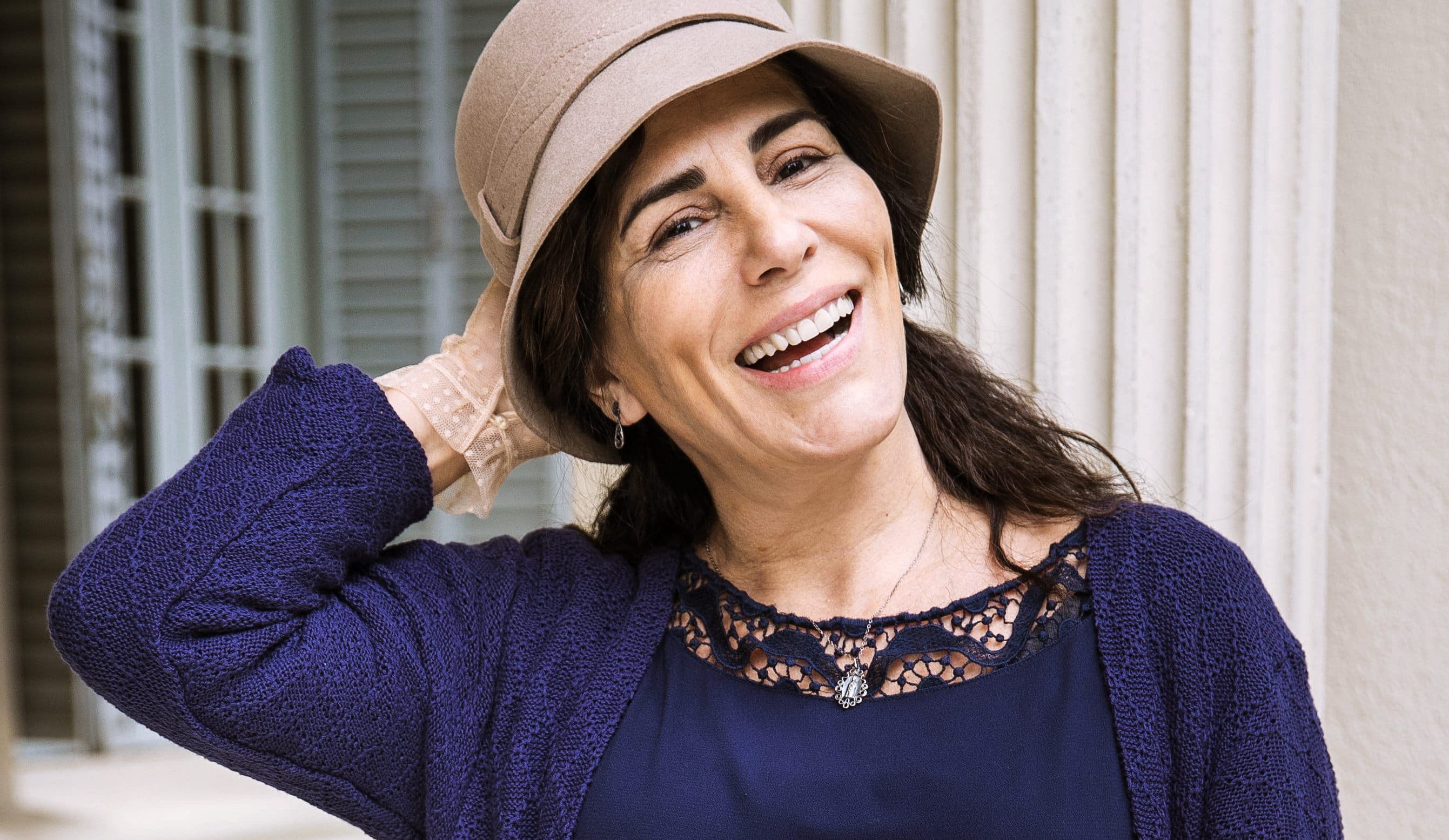 Lola ( Gloria Pires ) por Raquel Cunha em Éramos Seis (Foto: Divulgação) Lola ( Gloria Pires ) por Raquel Cunha em Éramos Seis (Foto: Divulgação)