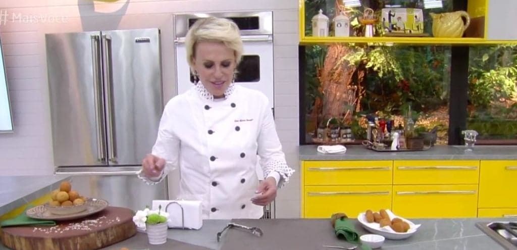 Ana Maria Braga colocou Louro José em uma saia justa na culinária