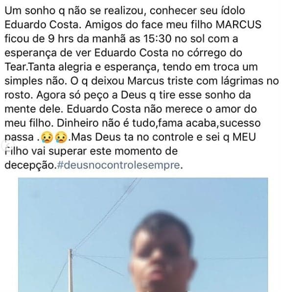 Desabafo feito por mulher em seu Facebook Desabafo feito por mulher em seu Facebook