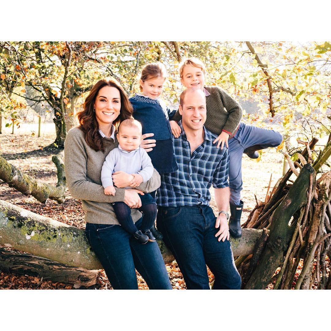 Príncipe Harry, Meghan Markle e filhos (Foto: Reprodução) Príncipe Harry, Meghan Markle e filhos (Foto: Reprodução)