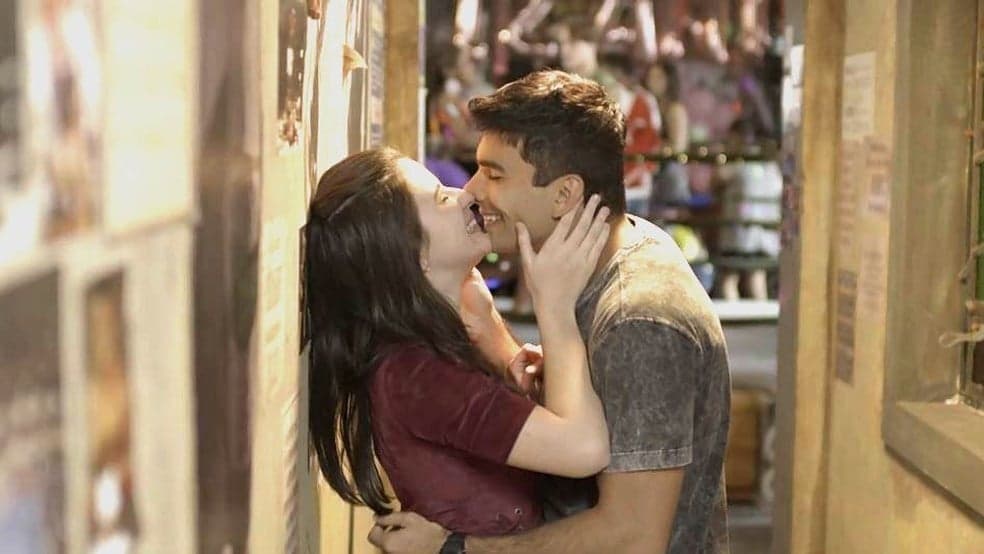 Atriz de Malhação se rebela com ciúmes do seu namorado com Hugo Moura: 'Gente pelo amor de Deus!'