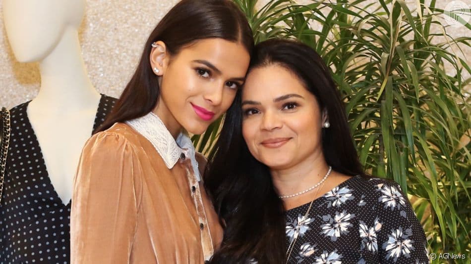 Bruna Marquezine Bruna Marquezine