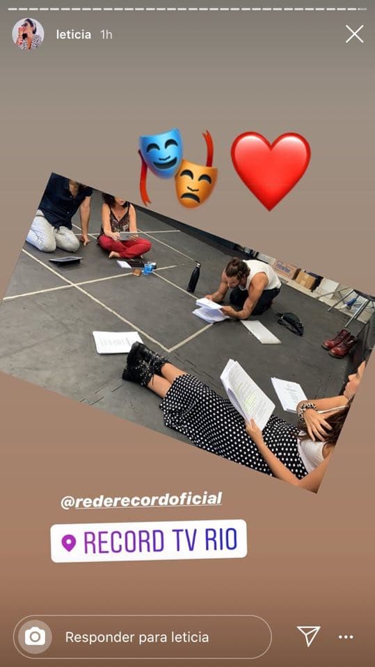 Letícia Almeida ensaia com o ex-namorado Pablo Morais para a novela Amor sem Igual da Record TV (Reprodução: Instagram) Letícia Almeida ensaia com o ex-namorado Pablo Morais para a novela Amor sem Igual da Record TV (Reprodução: Instagram)