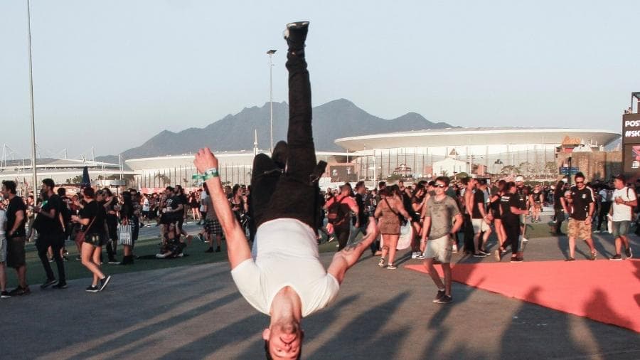 Diego Hypólito faz acrobacia no Rock in Rio 2019 (Foto: Reprodução) Diego Hypólito faz acrobacia no Rock in Rio 2019 (Foto: Reprodução)