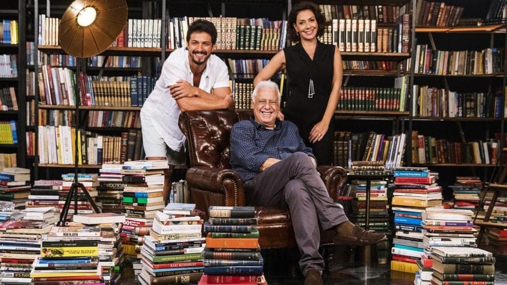 Alberto com Nana e Marcos que são apaixonados por livros e donos da editora Prado Monteiro Alberto com Nana e Marcos que são apaixonados por livros e donos da editora Prado Monteiro