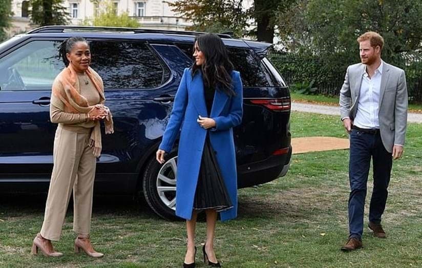 Harry e Meghan Markle fogem das polêmicas e buscam novo lar nos Estados Unidos (Foto: Reprodução) Harry e Meghan Markle fogem das polêmicas e buscam novo lar nos Estados Unidos (Foto: Reprodução)