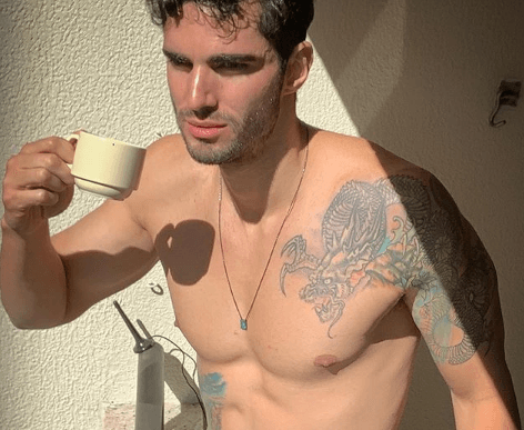 Mister Brasil sofre com preconceito em faculdade de medicina por ser bonito demais; entenda
