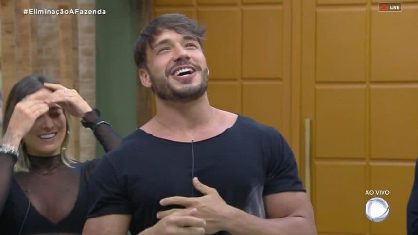 A Fazenda 2019: Lucas tem prêmio de 1,5 milhão colocado nas mãos e vitória é dada como certa após revelação