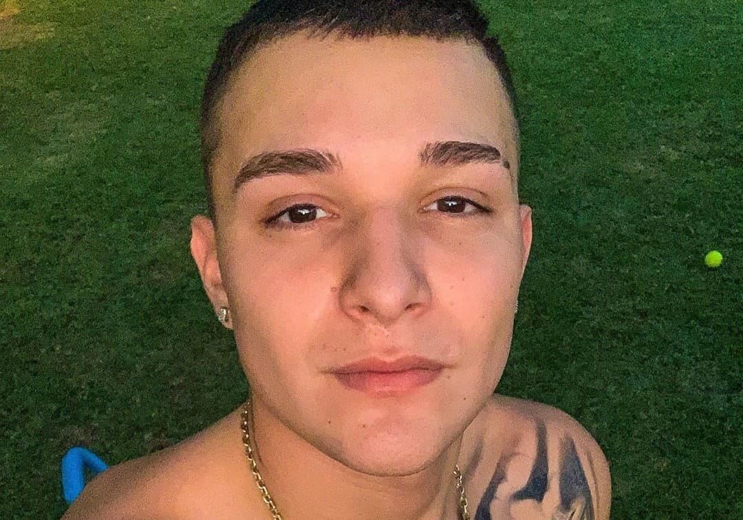 MC Gui teve um dos DVD's de sua carreira vendido por apenas R$ 1,00 (Foto: Reprodução/Instagram) MC Gui teve um dos DVD's de sua carreira vendido por apenas R$ 1,00 (Foto: Reprodução/Instagram)