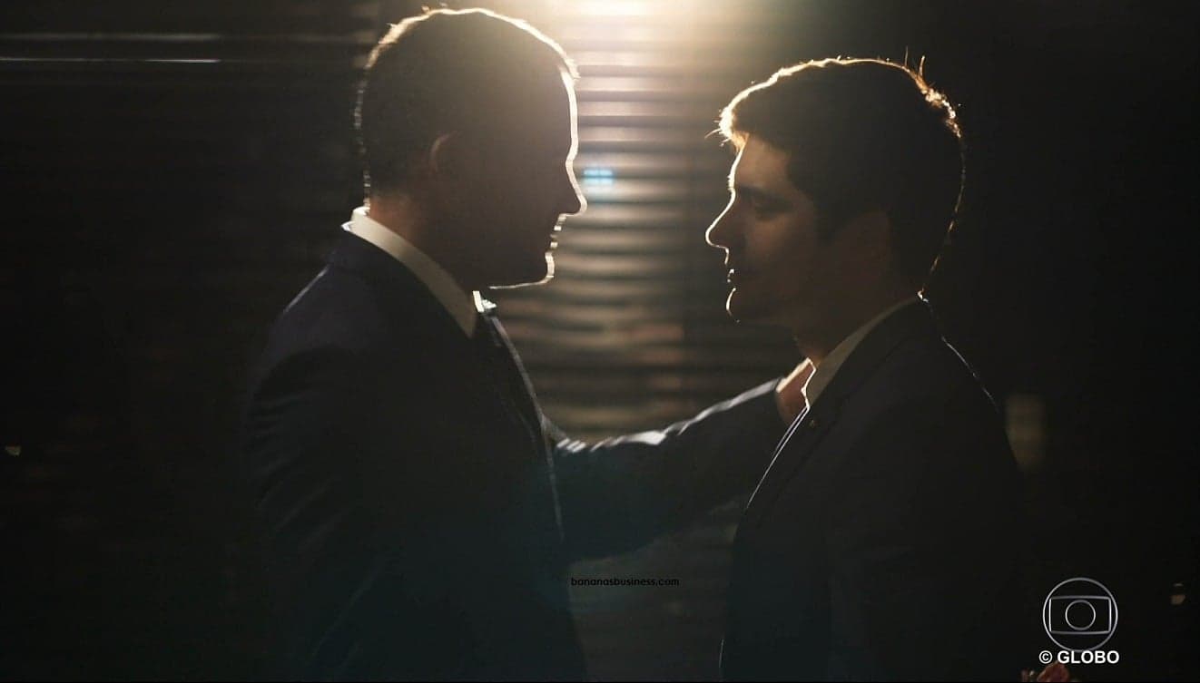 Agno e Leandro na novela A Dona do Pedaço, da Globo (Foto: Reprodução) Agno e Leandro na novela A Dona do Pedaço, da Globo (Foto: Reprodução)