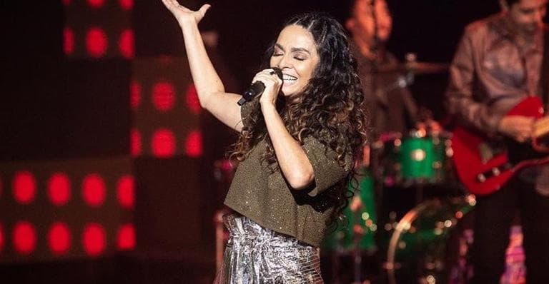 Claudia Ohana erra letra de música no Popstar, vira piada e público fica revoltado com notas do júri