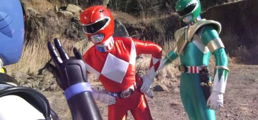 Power Ranger verde é preso depois de roubar 43 casas no japão (Foto: Reprodução) Power Ranger verde é preso depois de roubar 43 casas no japão (Foto: Reprodução)