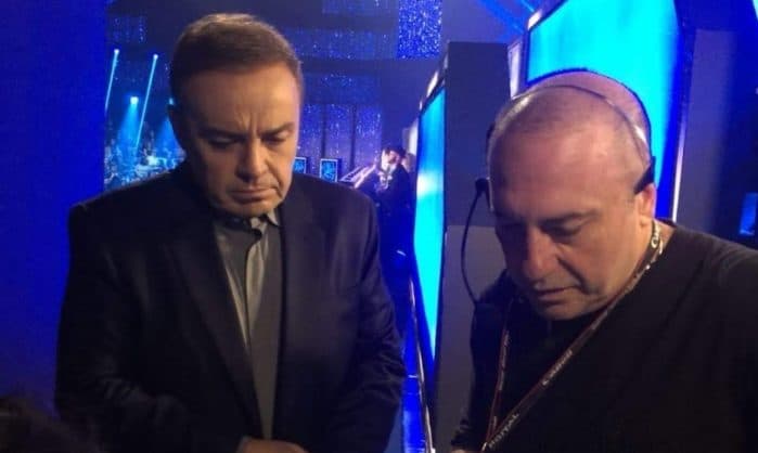 Gugu e o diretor de TV Goiabinha durante as gravações do Canta Comigo (Imagem: Divulgação) Gugu e o diretor de TV Goiabinha durante as gravações do Canta Comigo (Imagem: Divulgação)