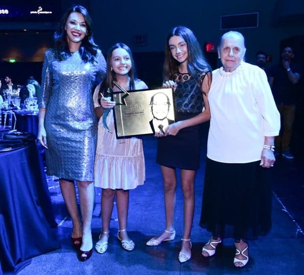 http://tvfoco.uai.com.br/wp-content/uploads/2015/05/Daniela-Mercury.jpg http://tvfoco.uai.com.br/wp-content/uploads/2015/05/Daniela-Mercury.jpg