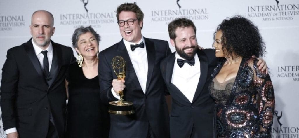 Emmy Internacional vem para o Brasil, Porta dos Fundos desbanca Globo e vence na categoria de melhor comédia