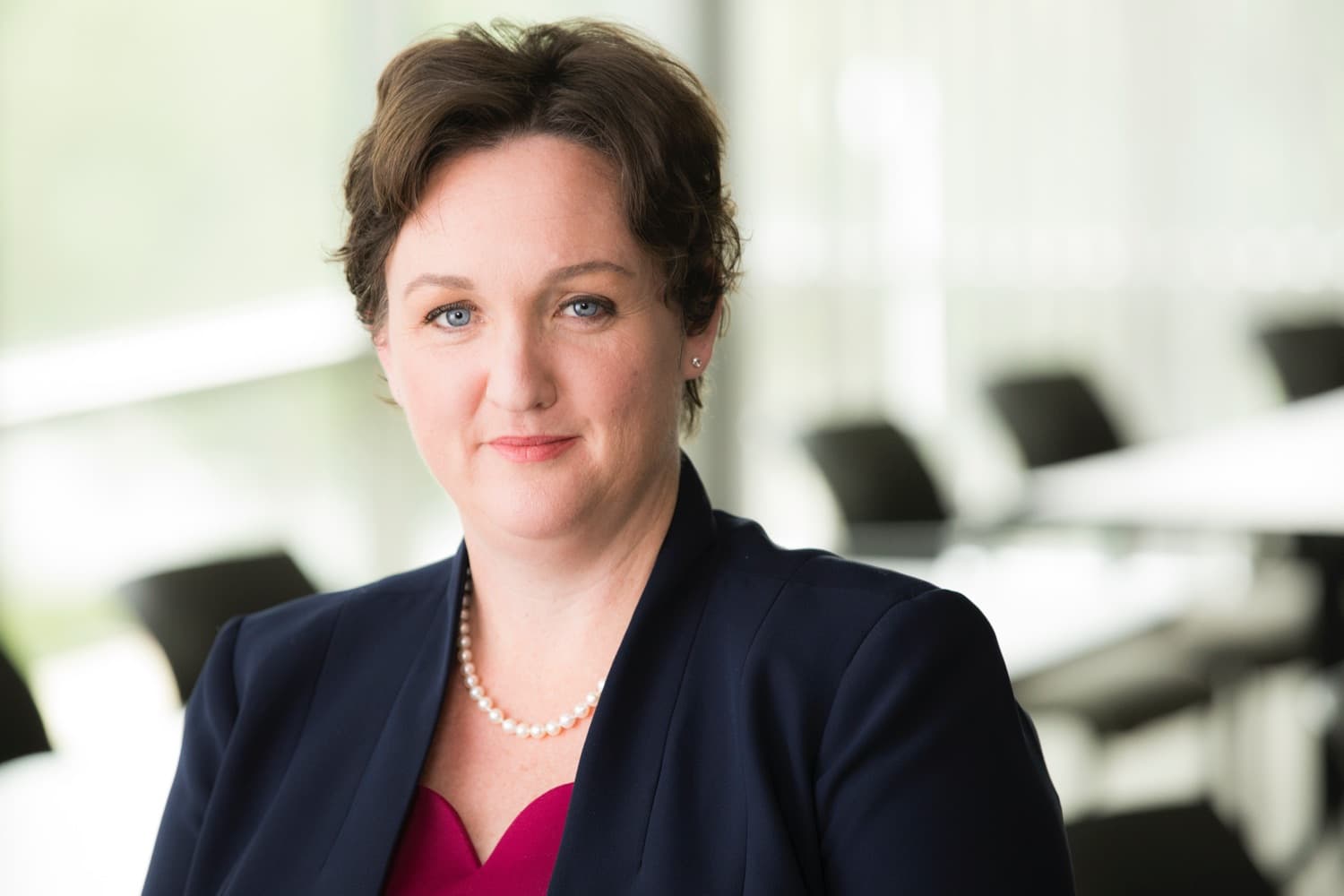 Deputada Katie Porter aparece fantasiada de Batgirl para processo de impeachment contra Donald Trump (Foto: Reprodução) Deputada Katie Porter aparece fantasiada de Batgirl para processo de impeachment contra Donald Trump (Foto: Reprodução)