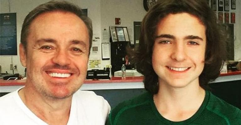 Gugu Liberato e o filho, João Augusto Foto:Instagram Gugu Liberato e o filho, João Augusto Foto:Instagram