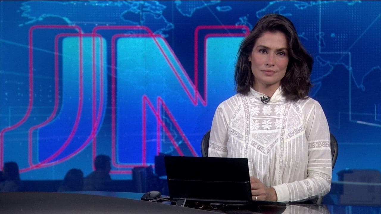 Renata Vasconcellos no Jornal Nacional dessa sexta-feira (20) (Foto: Reprodução) Renata Vasconcellos no Jornal Nacional dessa sexta-feira (20) (Foto: Reprodução)