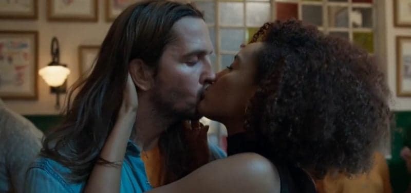 Amor de Mãe: Davi desmascara Vitória e emprego da protagonista é revelado