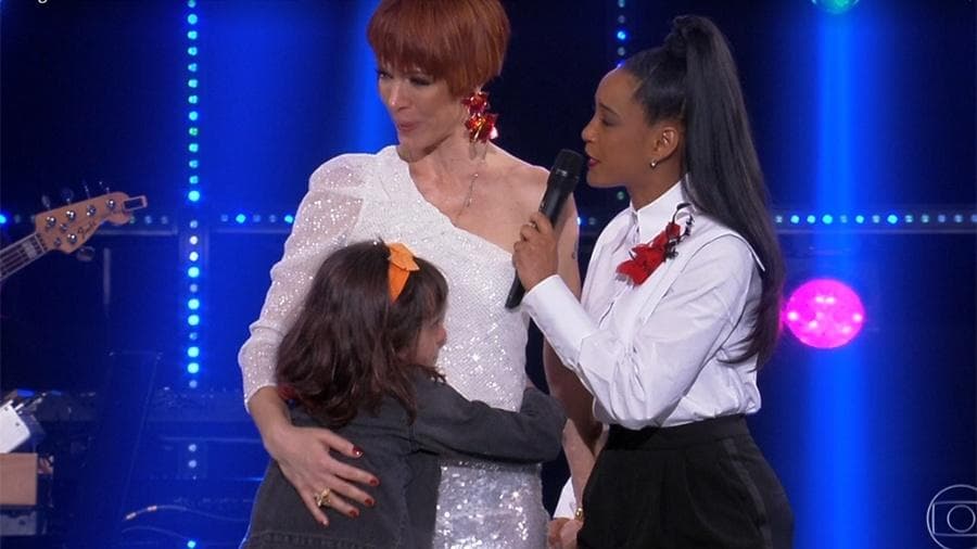 Babi Xavier é eliminada do Popstar após apresentação com voz rouca e filha se manifesta (Foto: Reprodução) Babi Xavier é eliminada do Popstar após apresentação com voz rouca e filha se manifesta (Foto: Reprodução)