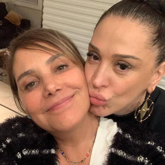 Cláudia Raia posa ao lado de Heloísa Périssé e fala da amizade com a atriz (Foto: Reprodução/Instagram) Cláudia Raia posa ao lado de Heloísa Périssé e fala da amizade com a atriz (Foto: Reprodução/Instagram)