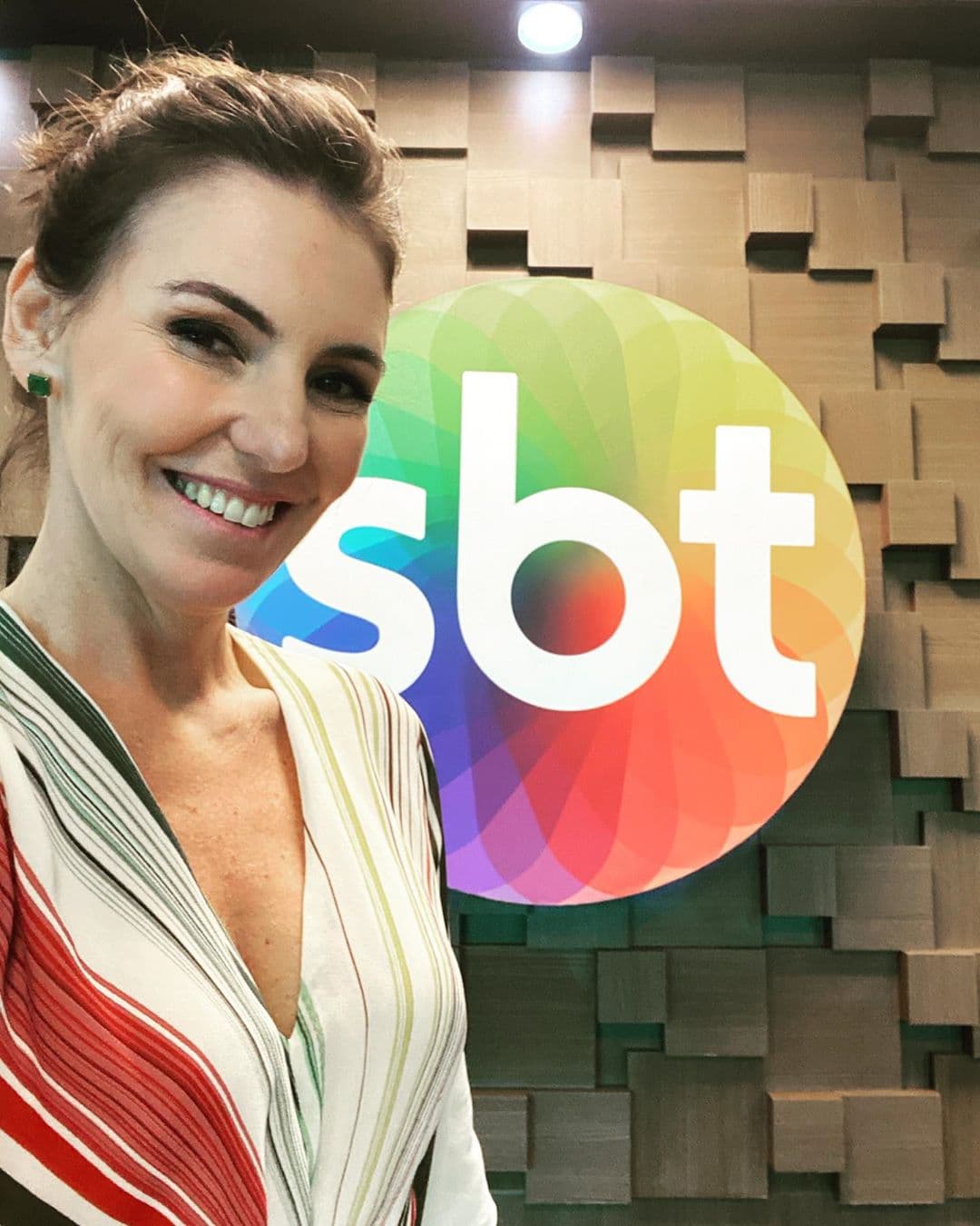 Glenda Kozlowski, Globo, SBT Glenda Kozlowski, Globo, SBT