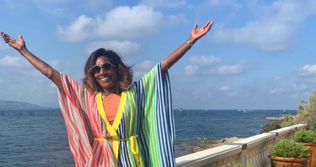 Gloria Maria fala sobre descoberta de tumor e revela diagnóstico assustador: "Morreria em dias''