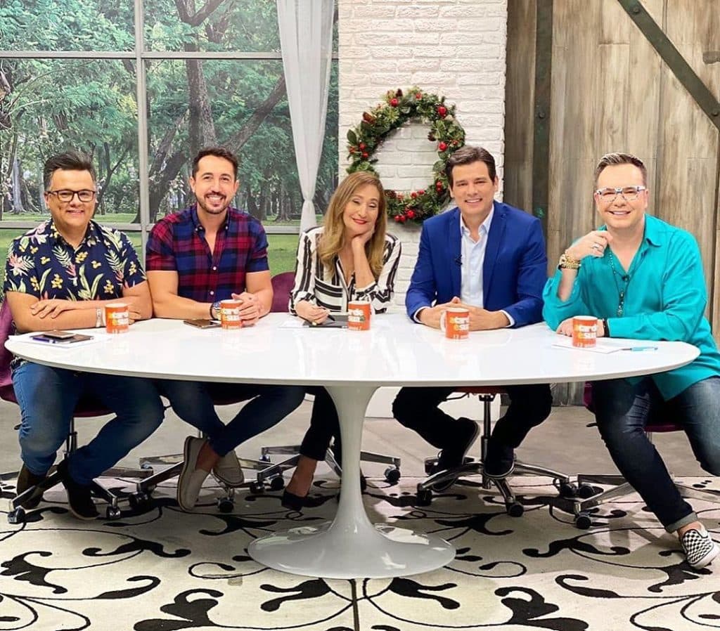 CeCelso Portiolli na Roda da Fofoca, do programa de Sonia, na RedeTV! (Foto: Reprodução/Instagram) CeCelso Portiolli na Roda da Fofoca, do programa de Sonia, na RedeTV! (Foto: Reprodução/Instagram)