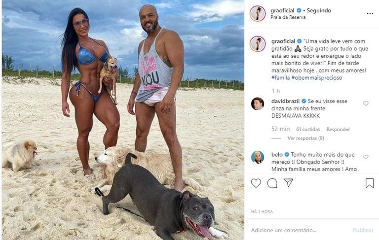 Gracyanne Barbosa e Belo curtem dia na praia com os pets (Reprodução/Instagram) Gracyanne Barbosa e Belo curtem dia na praia com os pets (Reprodução/Instagram)