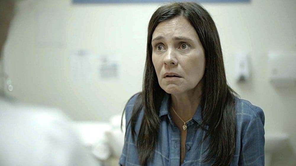 Thelma (Adriana Esteves) em cena de Amor de Mãe Thelma (Adriana Esteves) em cena de Amor de Mãe