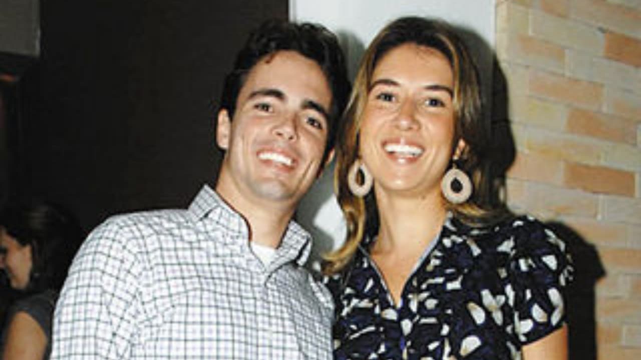 Leonardo Cid Ferreira e Rebeca Abravanel (Foto: Reprodução/Caras) Leonardo Cid Ferreira e Rebeca Abravanel (Foto: Reprodução/Caras)