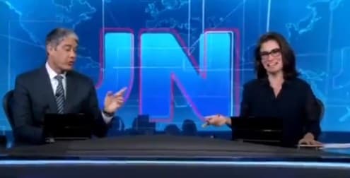 William Bonner faz revelação íntima ao vivo no JN, fica envergonhado e Renata Vasconcellos cai na risada